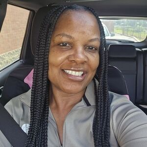 Meet your Posher, Sylvia